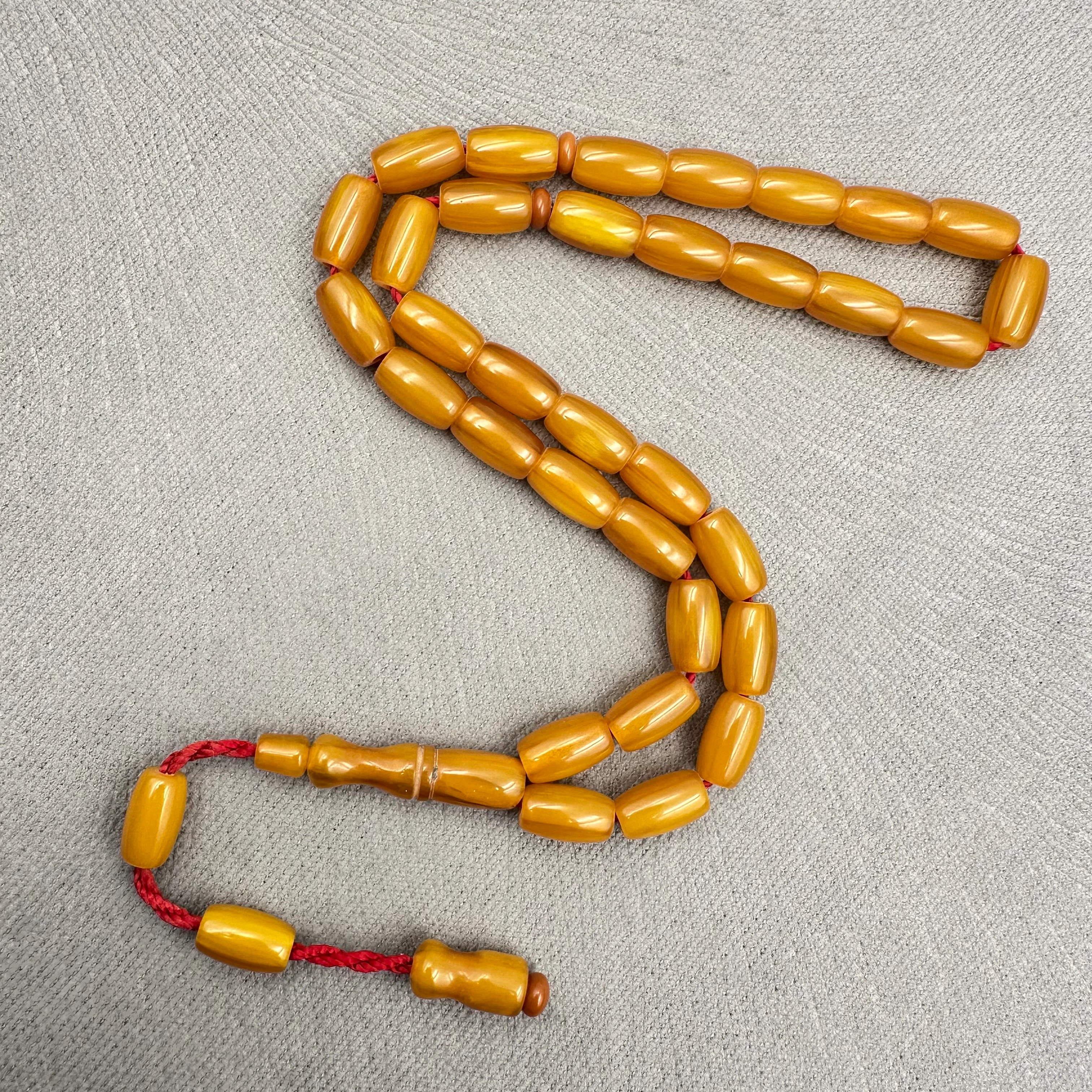 Bal Sarısı Parlak Yüzeyli Kapsül Kesim Sıkma Kehribar Tespih